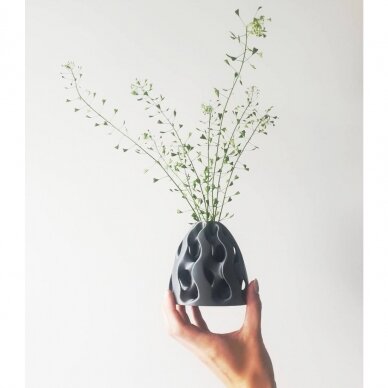 Futuristic vase 1