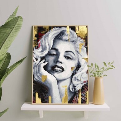 Marilyn Monroe 40*50 cm (Golden paints) 1